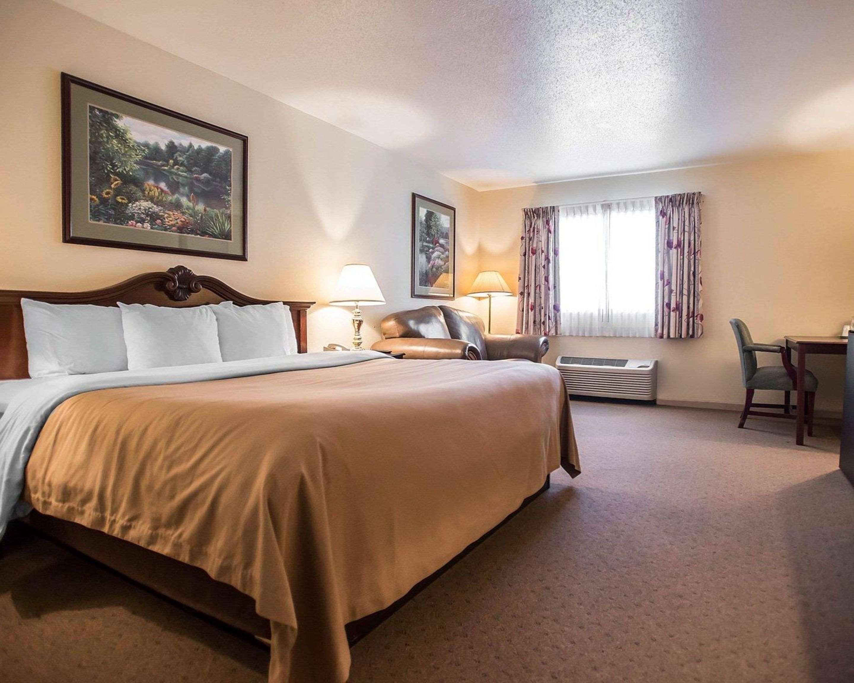 Quality Inn New Columbia-Lewisburg Exteriör bild