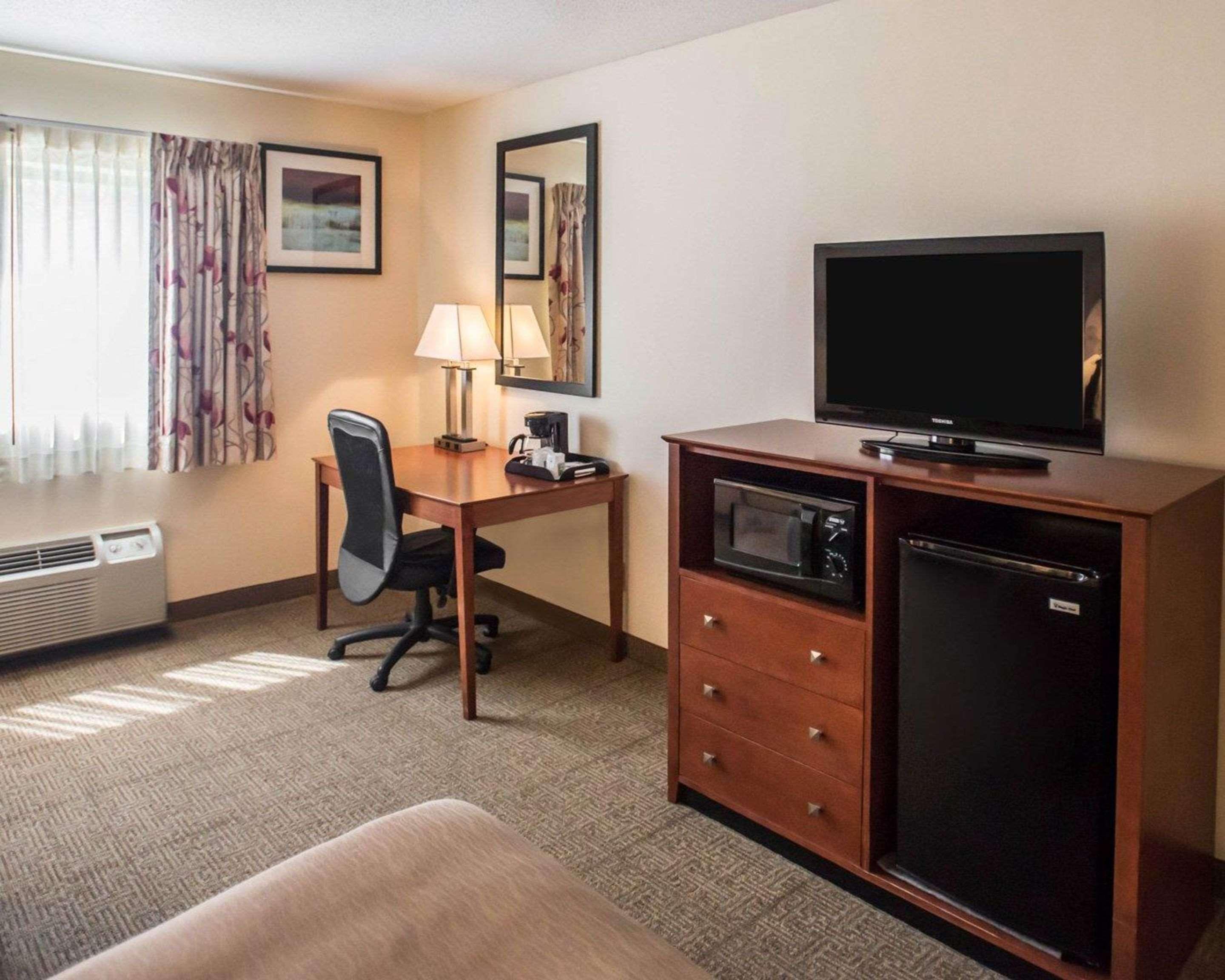 Quality Inn New Columbia-Lewisburg Exteriör bild