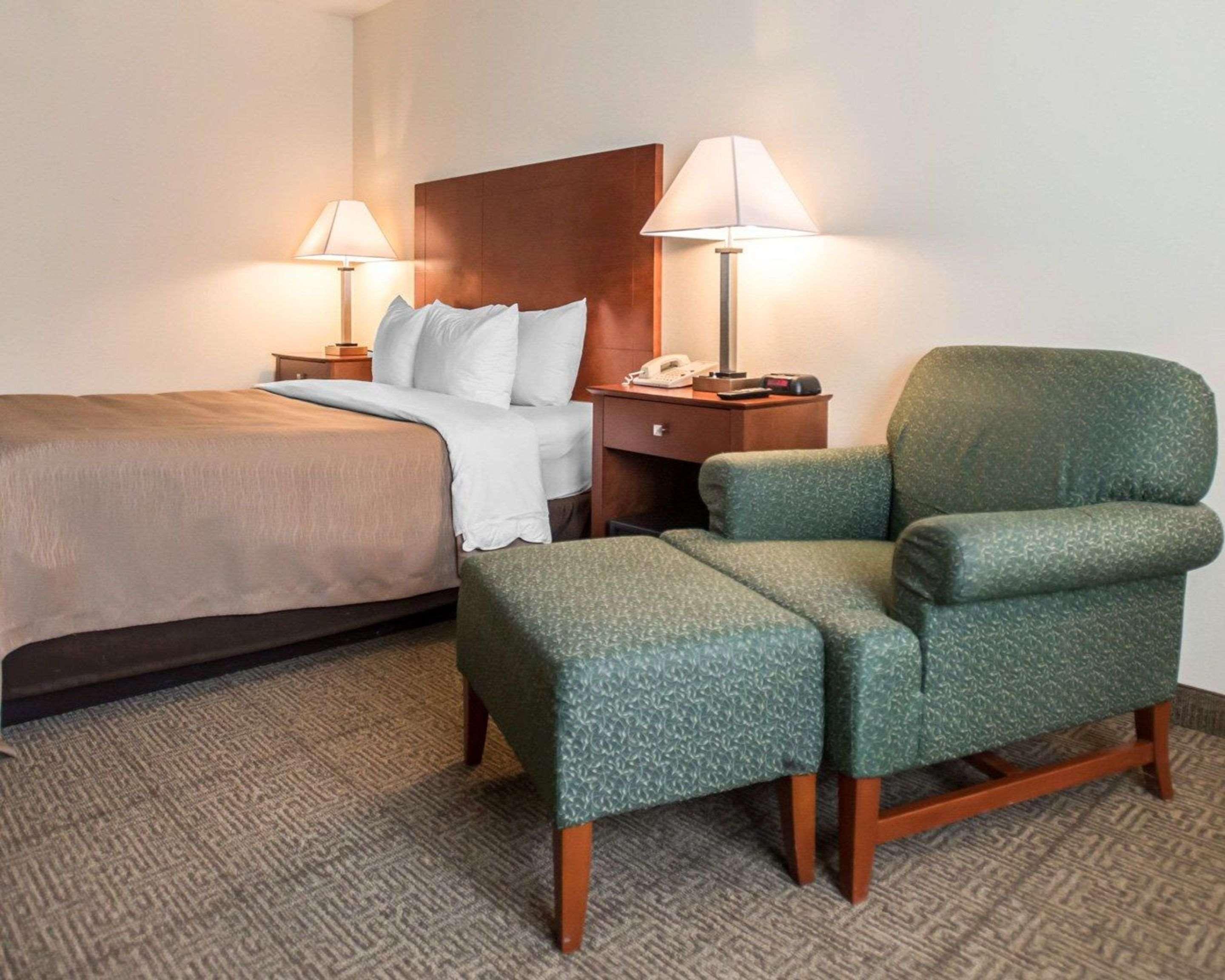Quality Inn New Columbia-Lewisburg Exteriör bild