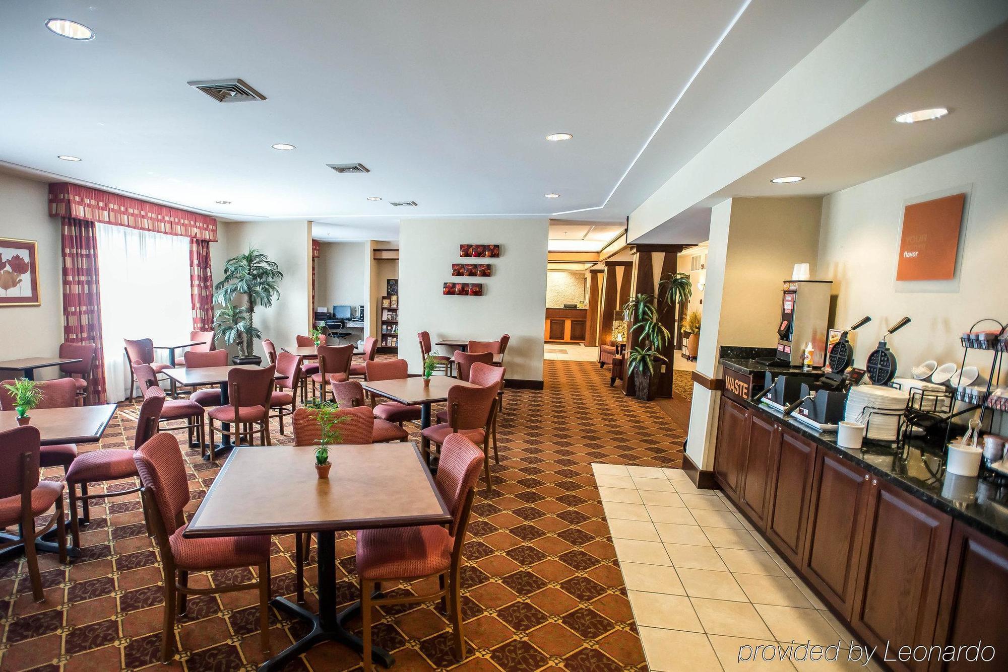 Quality Inn New Columbia-Lewisburg Exteriör bild