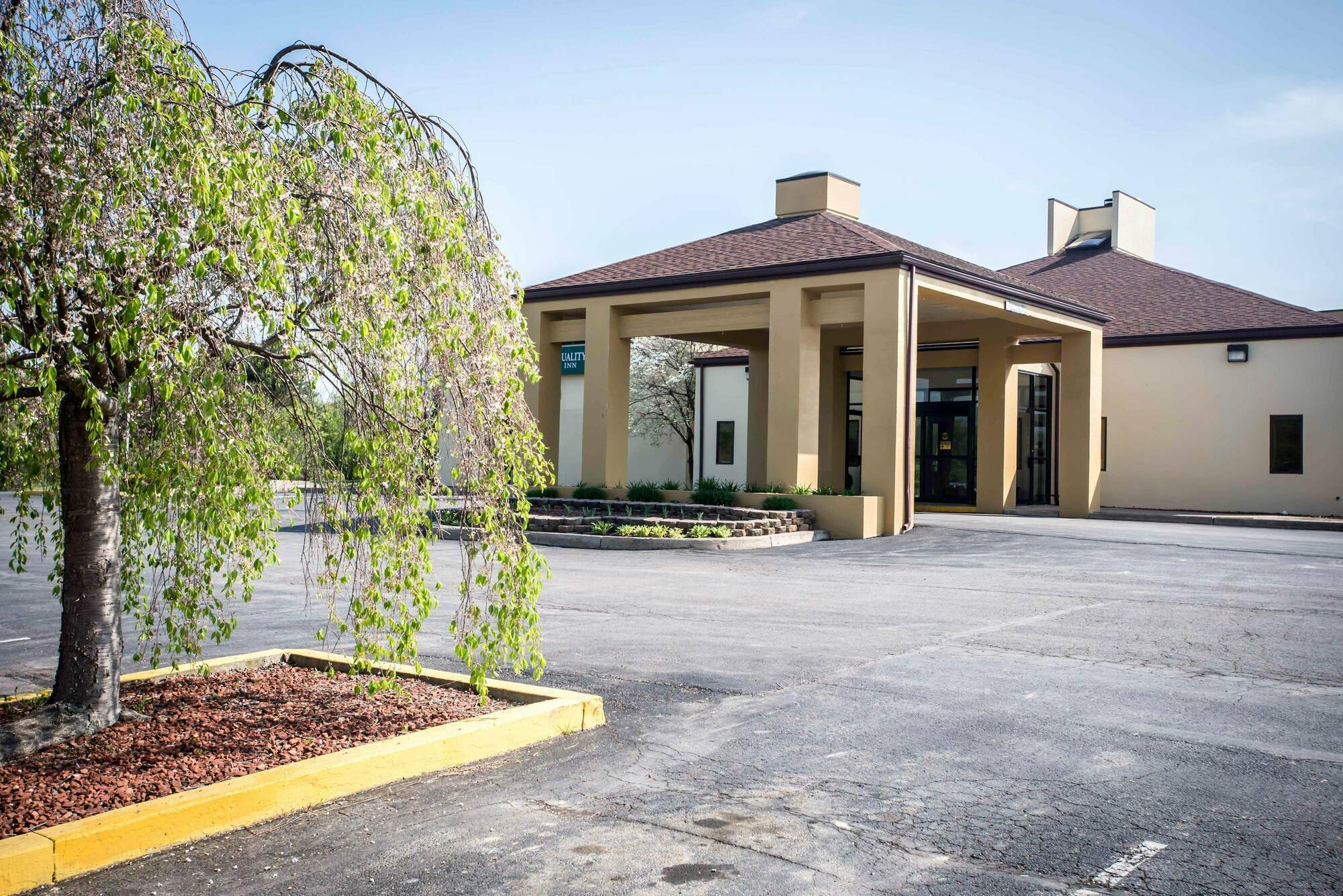 Quality Inn New Columbia-Lewisburg Exteriör bild